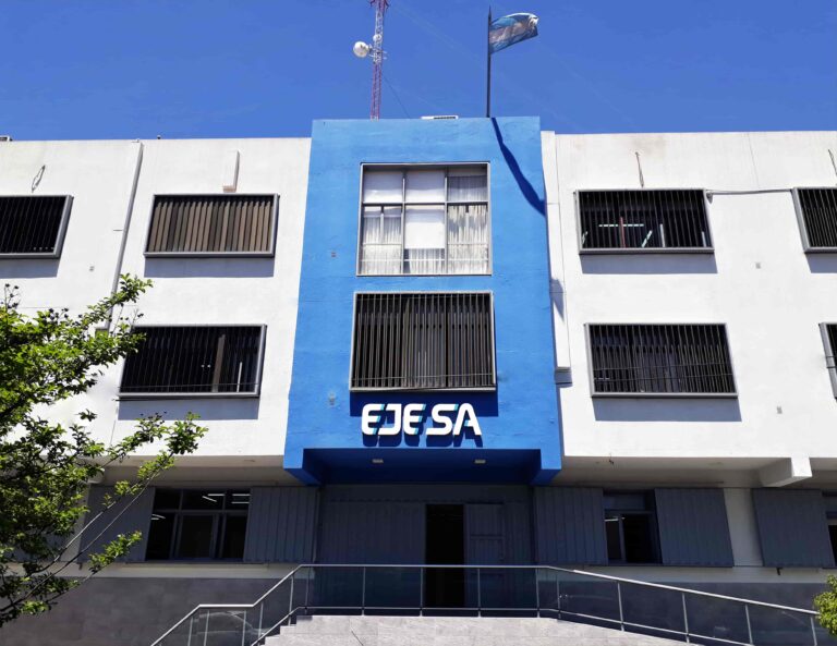 Quejas por servicio deficiente de EJESA y Agua Potable