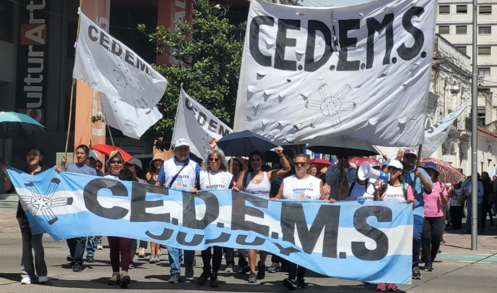 Siguen sin resolverse las Paritarias con docentes