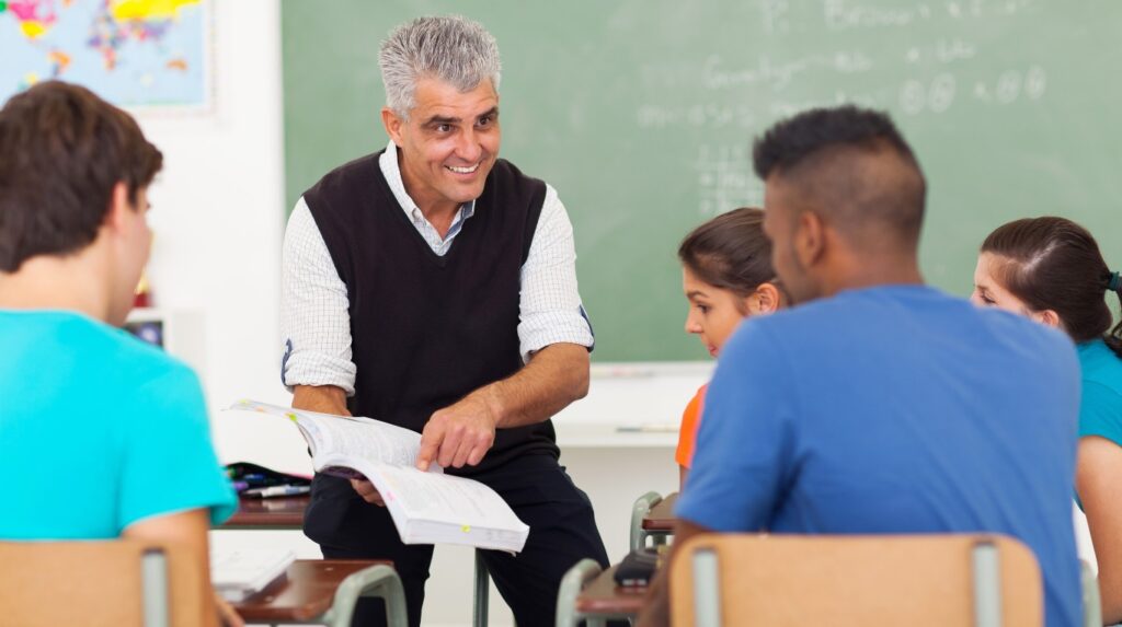 Hoy 19 de septiembre: Día del Preceptor