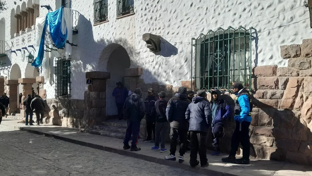 Municipales de Humahuaca esperan la formalización de su recategorización
