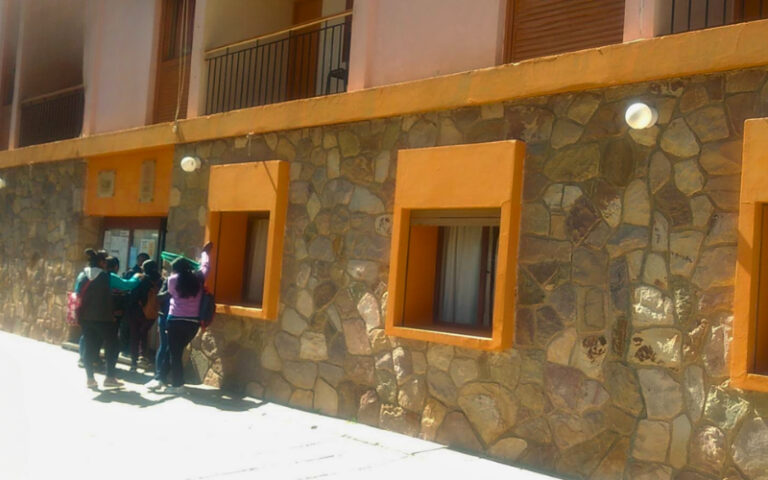 Estudiantes de Tilcara rechazan el posible cierre de una sede de la UNJu